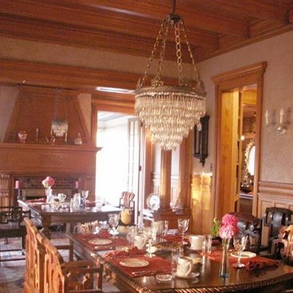Gourmet Breakfast in the Golden Oak Dining Room Gourmet Breakfast in the Golden Oak Dining Room